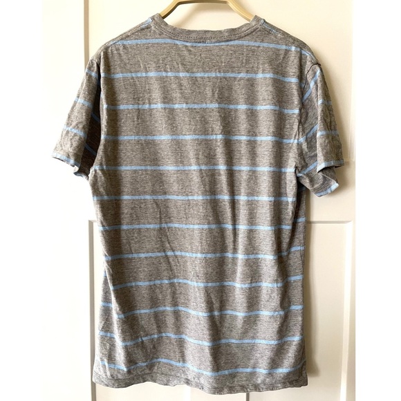 Old Navy Soft Washed striped V-neck T-shirt - M - Picture 2 of 3